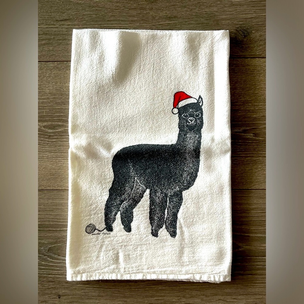 NWOT Unbranded Christmas Llama Dish Towel